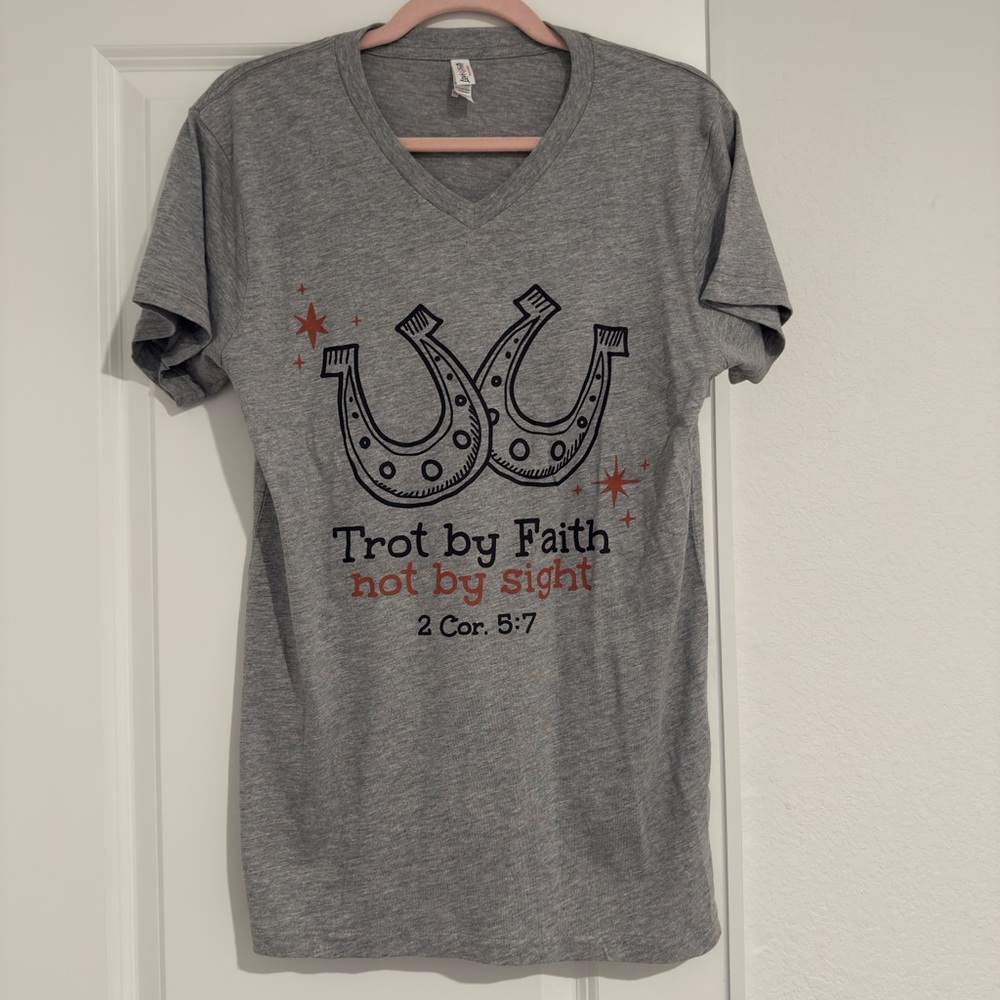 Gray Graphic V-Neck T-Shirt